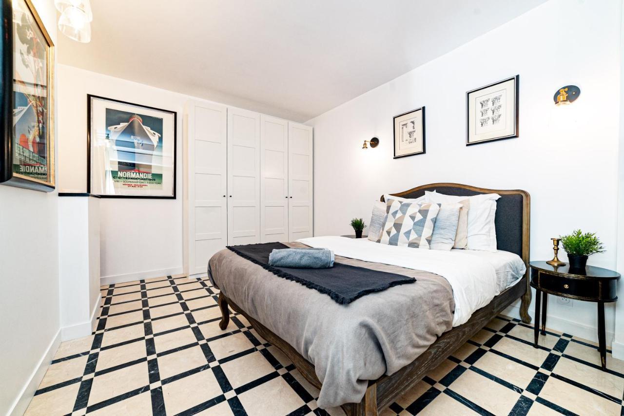 Appartamento Luxurious Triplex - Marais & Montorgueil Parigi Esterno foto