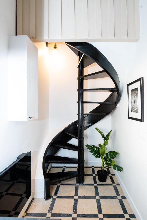 Appartamento Luxurious Triplex - Marais & Montorgueil Parigi Esterno foto